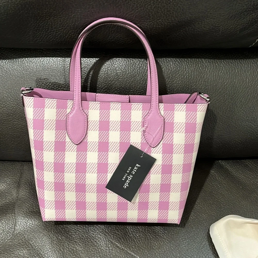 kate spade has tags